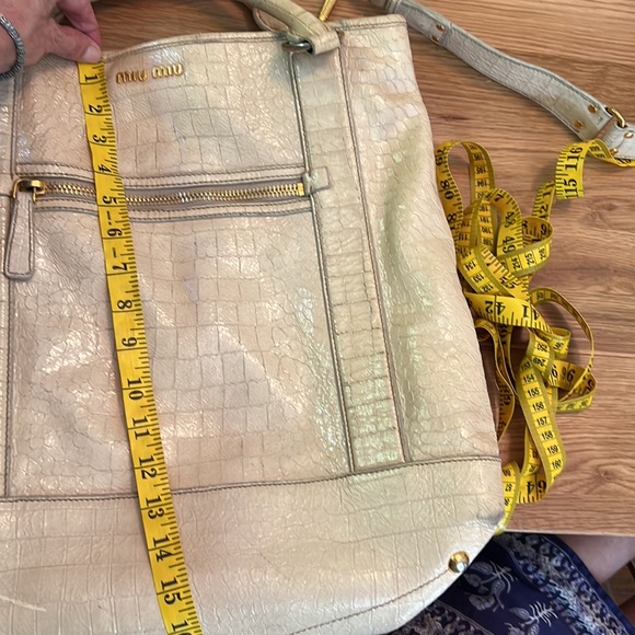 Miu Miu leather crocodile embossed weekender with gold hardware - Picture 4 of 5